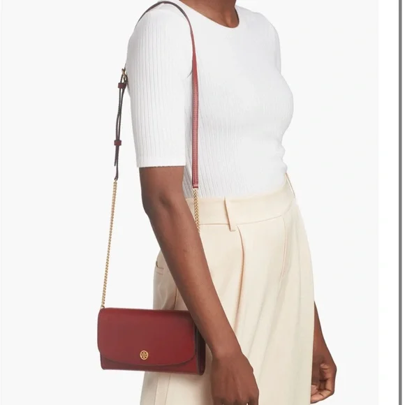 Tory Burch Robinson Leather Wallet on a Chain - Bricklane - Picture 8 of 10